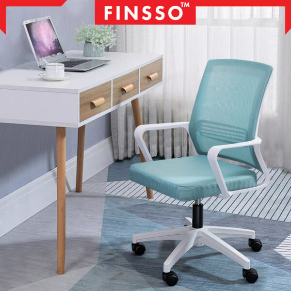 Adjustable Swivel Med - Back Mesh 4005 Office Chair with Chrome Leg /Kerusi pejabat